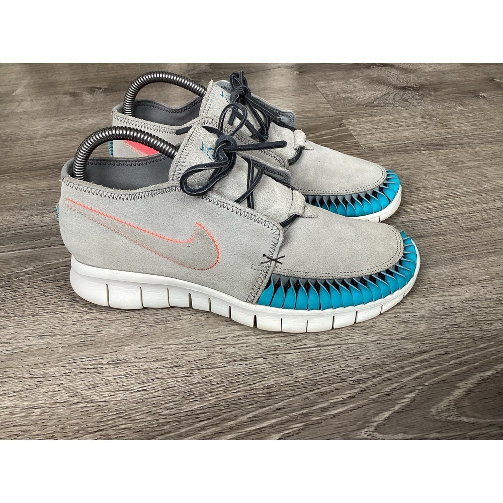 Nike Womens Size 8.5 N7 Free Forward Moc Athletic Shoes Gray 623998-100 Low Top